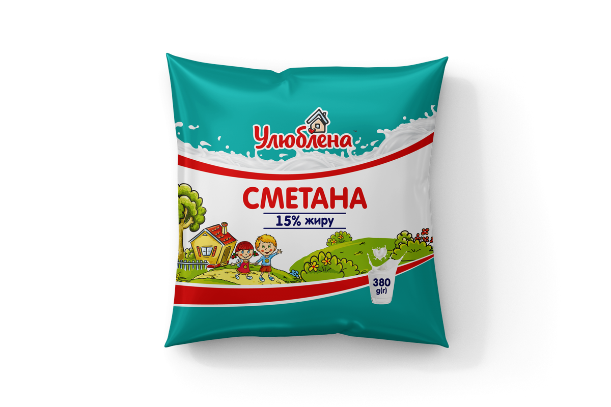 Сметана УЛЮБЛЕНА плівка поліетиленова, 15%, 380г